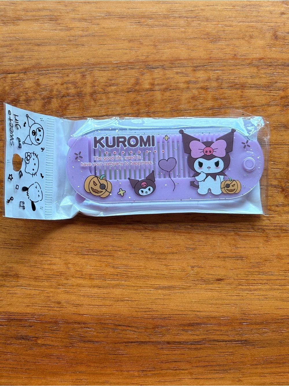 Super cute travel size  kuromi foldable comb.